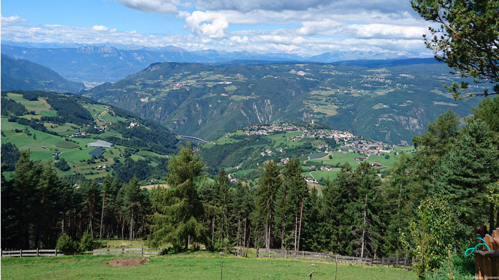Wheelchair-Tours-Rollstuhl-Hofer-Alpl-Aussicht-Voels-featured-image