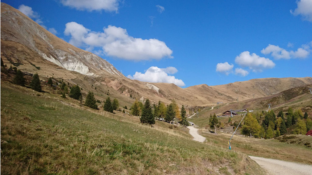 Wheelchair-Tours-Rollstuhl-Meraner-Huette-Aussicht-auf-Meraner-Huette-featured-image